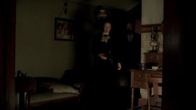- Miss isringhausen.
- Mr. Ellsworth. - Deadwood