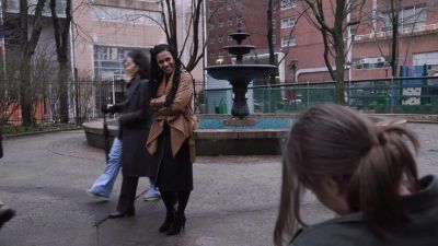 - Miss?
It's kinda cold out here. - New Amsterdam