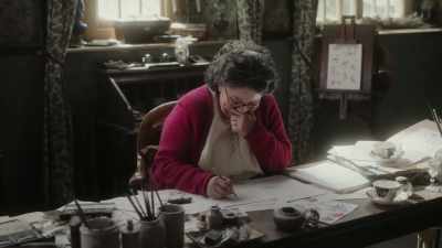 MISS LANDY STRUGGLES
- BEATRIX LAUGHS - Roald & Beatrix: The Tail of the Curious Mouse