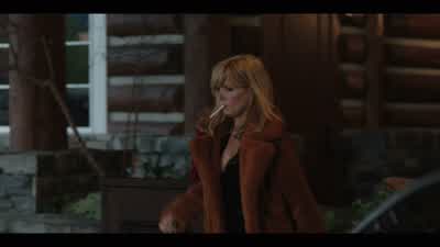- Miss, let me get your ride. - Yellowstone