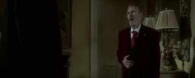 Miss Lucy is resting
in the chapel. - Bram Stoker's Van Helsing