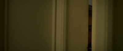 Miss McKendrick?
It's Detective Mills. - In Darkness
