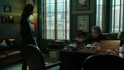 Miss Parios,
if I were reading - Stumptown
