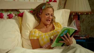 Misses -- never trust a doctor
without ears and shoulders. - At Home with Amy Sedaris