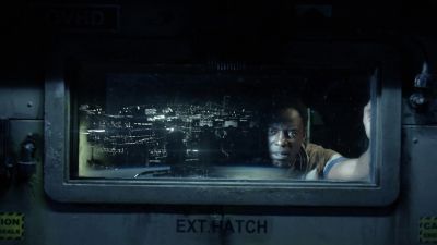 Missile bay
airlock open. - The 100
