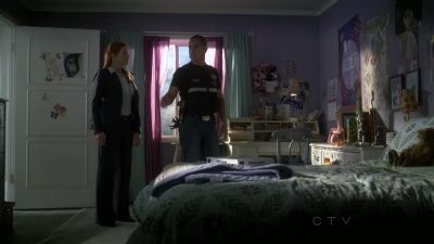 Missing daughter's room goes
untouched for five years, - CSI: Crime Scene Investigation