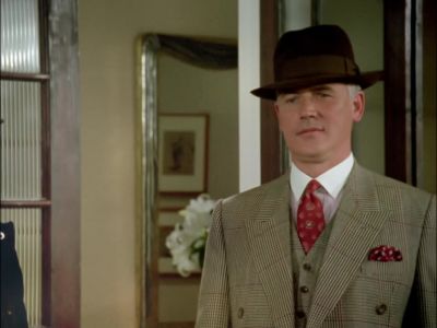 - Mister Lavington to see you. - Agatha Christie's Poirot