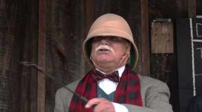Mister Murphy, you will then
shoot at Marshal Tilghman, - Bill Tilghman and the Outlaws