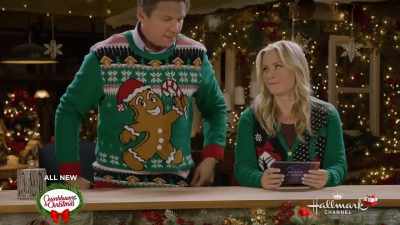 Mistletoe also has
St. Nick's skate, - Good Morning Christmas!