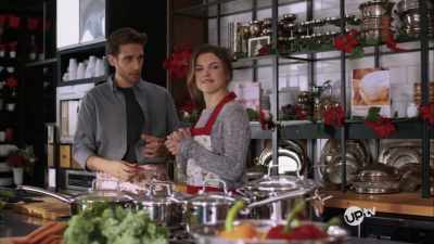 Mixing different ingredients,
flavors, colors... - A Christmas Recipe for Romance