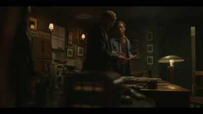 Mm, you aim the camera
straight but here, - Interview with the Vampire