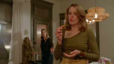Mm, you are definitely not
a disaster in the kitchen. - The Love Club: Sydney’s Journey