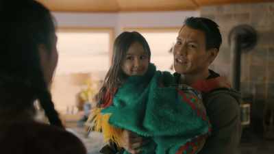 - Mm! Are we going home?
- Bun, remember? - North of North
