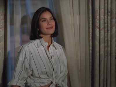 Mm. He reads my work. - Lois & Clark: The New Adventures of Superman