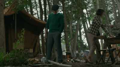 - Mm-hmm! - Frankie Drake Mysteries