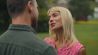 - Mm-hmm.
Well, that's very sweet. - A Rose for Her Grave: The Randy Roth Story