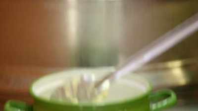 Mm-huh put that
right into the pot. - Gordon Ramsay: Uncharted