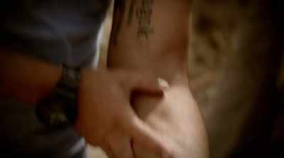 Mm. Is that bruising?
- Yeah, man. Instant bruising. - Kings of Pain