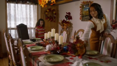 Mm!
KISS SMACKS - Yuletide the Knot