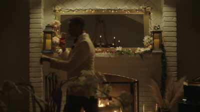 Mm-mm-mm. Hm. - The Holiday Exchange