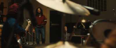 Mm-mm.
[music stops] - Bob Marley: One Love