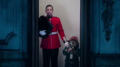 Mm... Mmm! Thank you. A Company! - Paddington