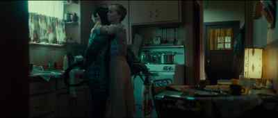 -Mm.
-Mom, okay, jeez. - Scary Stories to Tell in the Dark