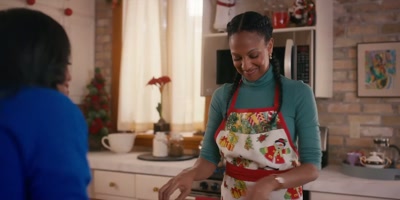 - Mm! Smells so
good in here, Sis. - Christmas with a Kiss