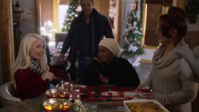 -Mm! Something smells amazing.
-Well, it should. - The Holiday Proposal Plan