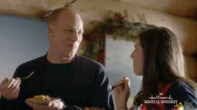 Mm, the topping! - Time for Me to Come Home for Christmas