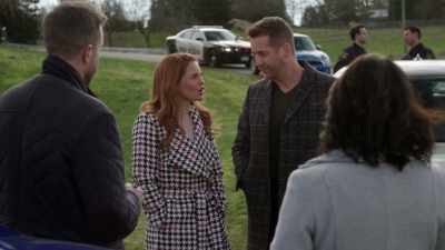 Mm. The truck started
from a standstill - Aurora Teagarden Mysteries: Til Death Do Us Part
