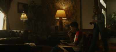 Mm, whoa, whoa. What is that thing? - The Winchesters