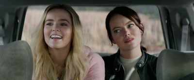 - Mm.
- Yeah. I was living there. - Zombieland: Double Tap