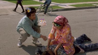 Mmm Ah Ain't that some shit - Don't Be a Menace to South Central While Drinking Your Juice in the Hood