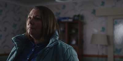 - Mmm.
- Good. - The Light in the Hall
