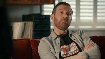 - Mmm...
- So yes, I skipped school, - Geek Girl