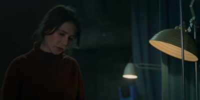 - Mmm.
- [Suzanna gasping] - Temple