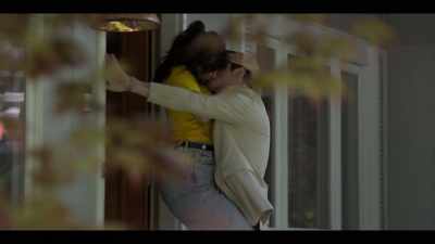 - [moans in surprise] - Mr. Throwback