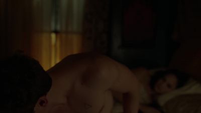 [moans softly] - Shameless