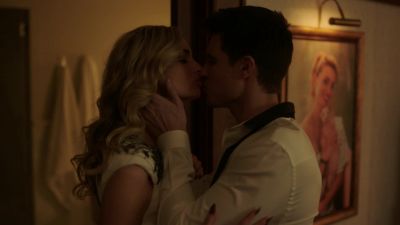 [moans softly] - Upload