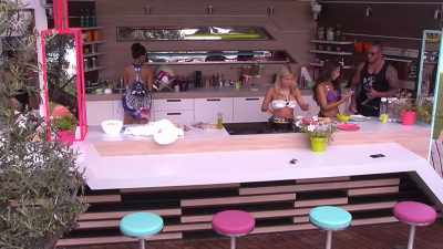 (MOBILE CHIMES) - Love Island