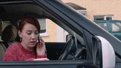 - [Mobile phone ringing, vibrating]
- Oh. - Nowhere Fast
