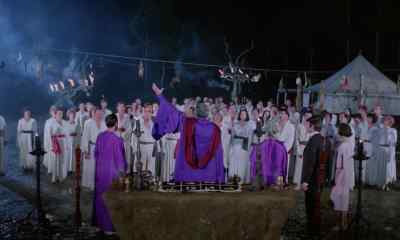 (Mocata) Eko, eko, Adonai. - The Devil Rides Out