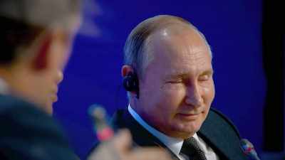 MODERATOR: (IN ENGLISH)
Do you want to use
this opportunity - Agents of Chaos