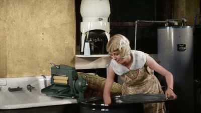 MODERN CONVENIENCES
WE NOW TAKE FOR GRANTED - America in Color