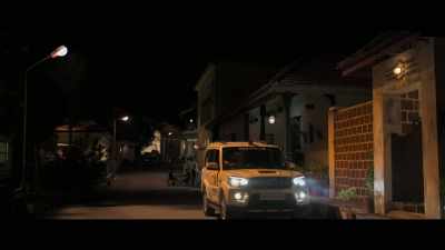 Mohile, I am here.
Why were you screaming... - Simmba
