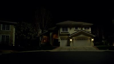 (Mojave 3's "All Your Tears"
playing) - FlashForward