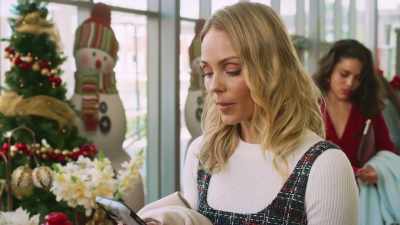 [molly]
happy to be of service. - A Christmas Exchange