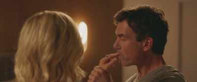 Molly m'a dit que tu devais baiser
pour oublier. Moi aussi. - The Donor Party
