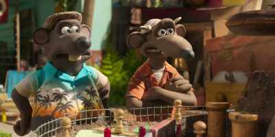 Molly? Our little niece? [gasps] - Chicken Run: Dawn of the Nugget